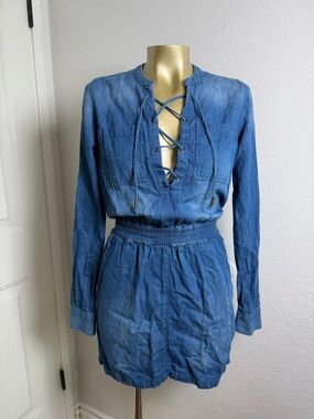 Guess denim chambray dress featuring a lace-up neckline and an elastic waist XS